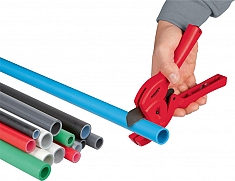 Использование ножниц для пластиковых и металлопластиковых труб Roller Picco P 26